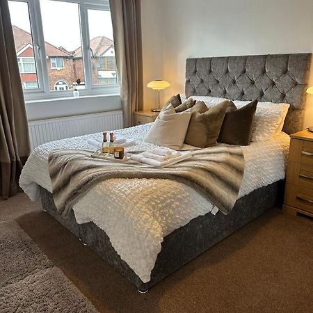 The Chorlton Retreat - Double Bedroom, Free Parking Manchester Kültér fotó